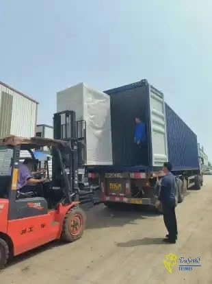 Heavy duty Portable outdoor toilet/restroom, high grade prefabricated portable mobile toilet for outdoor use(Assembly required)